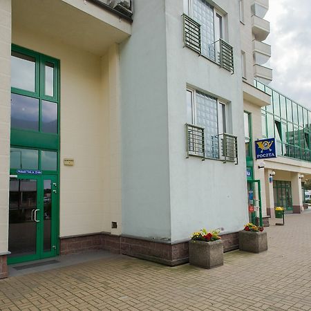 Shortstaypoland Wolnosc ワルシャワ エクステリア 写真